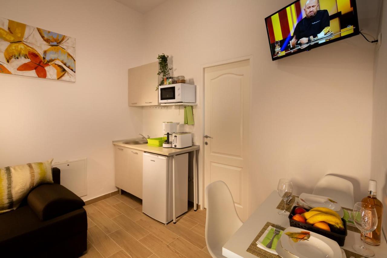 T19 Apartment Сібіу Екстер'єр фото