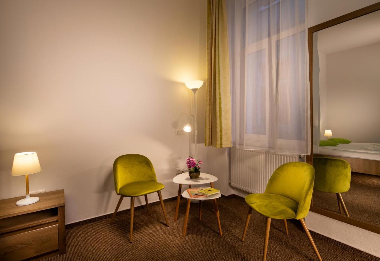 T19 Apartment Сібіу Екстер'єр фото