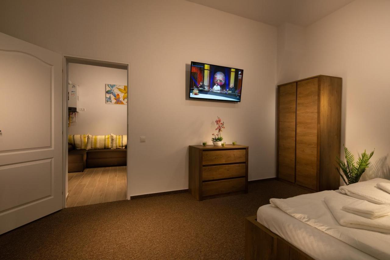 T19 Apartment Сібіу Екстер'єр фото