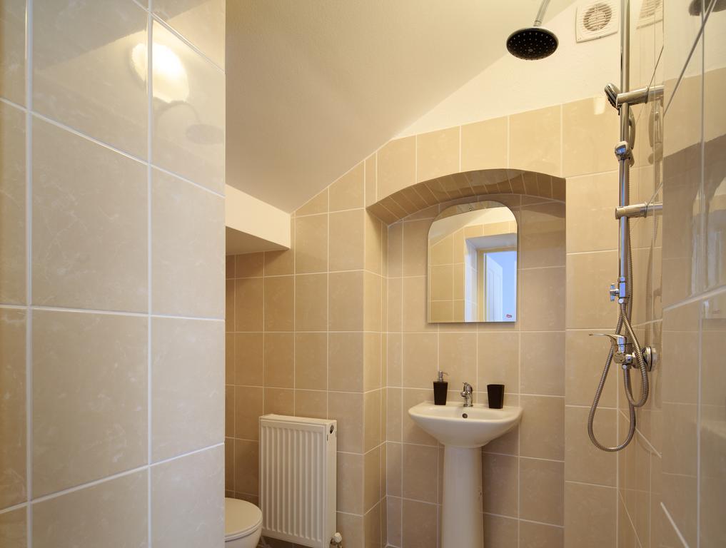 T19 Apartment Сібіу Екстер'єр фото